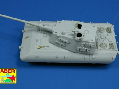 35 225 - German E100 Super Heavy Tank - (Dragon/Trumpeter models) - 11