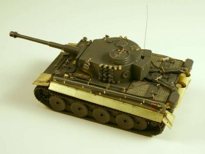 1:48 - Pz.Kpfw.VI Tiger Ausf.E from Tamiya - 9