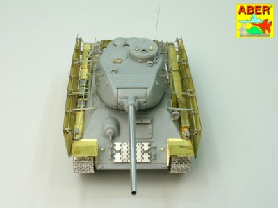 35 045 - Soviet medium tank T-34/85 (Dragon model) - 4