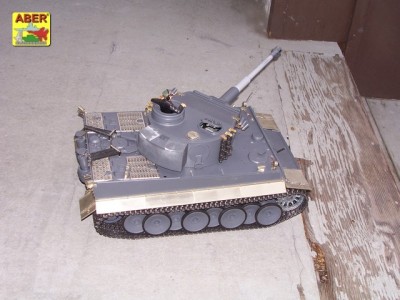 16 K01 -Pz.kpfw. VI, Tiger I, Ausf.E-model Tamiya made by Kevin Henderson - 28
