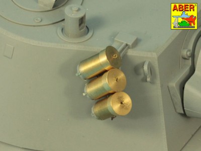 Smoke Discharges for German Tanks like, Tiger I, Panther D, Puma, Luchs, Stug IIIG - 23