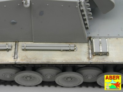 35 180 - Sturer Emil - (Trumpeter model) - 25