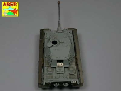 Pz.Kpfw. VI, Ausf.B (Sd.Kfz. 182) King Tiger (Henschel Turret) - 20