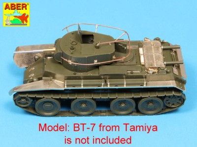 35 245 - Soviet Light Tank BT-7 -model 1935--(Tamiya model) - 6