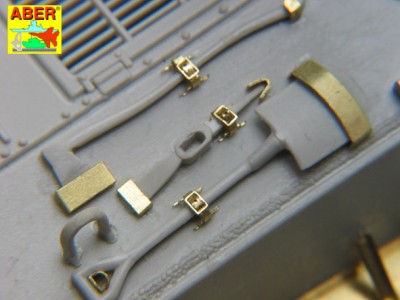 35 032 + A34 - Sherman M4A3E8 - (Dragon model) - 21