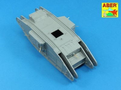 Barrels for British WWI Tank Mk.V (Male, Female or Hermaphrodite) for 6 pdr (57mm) gun x 2pcs. 8mm Hotchkiss m.1909 x 6pcs. - 8