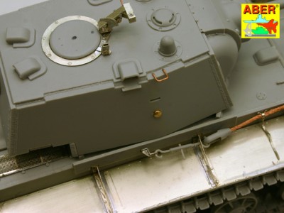 35 190 - Soviet Heavy Tank KV-1 (Trumpeter model) - 15