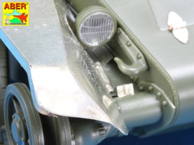 35 258 - Radziecki lekki czołg BT-7 -wersja z 1937--(Tamiya model) - 17