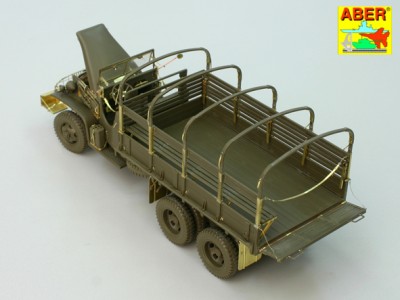 GMC 2½ ton U.S. cargo truck - open cabin - 13