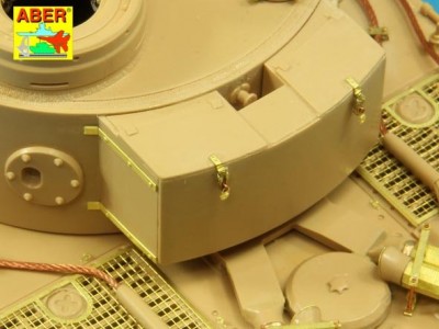 Sd.Kfz.18  Pz.Kpfw.VI Ausf.E Tiger I (s.PzAbt. 501 in Tunisia) - 18