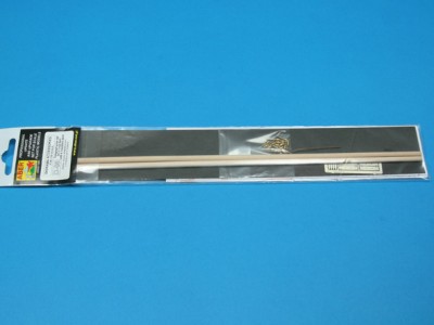 Zestaw słupów telegraf z 2 belkami po 4 izolatory  - 4