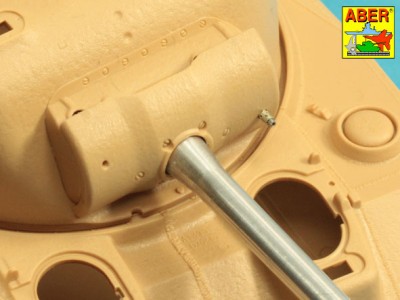 76,2mm Ordinance Q.F. 3-in. 17 PDR. Mk. IV barrel with muzzle brake for Sherman VC ''Firefly'' - 8