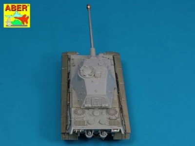 Pz.Kpfw. VI, Ausf.B (Sd.Kfz. 182) King Tiger (Porsche Turret ) - 14