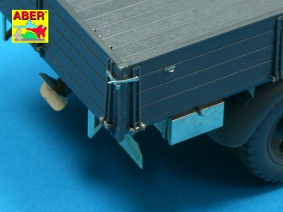 35 227 - German Cargo Truck - Opel Blitz 1:35 Tamiya - 24