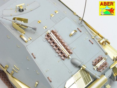 35 112 -Sd.Kfz. 138/2 "Hetzer" early - (Dragon model) - 9