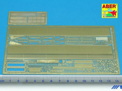 Radziecki czołg ciężki KW-1 późny z wąskimi błotnikami - 2