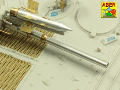 Uzbrojenie do BMP-1 lub BMD-1 1x73mm 2A28 Grom; 1x7,62mm PKT - 15