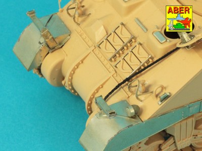 35 215 - British  Sherman VC "Firefly" - (RFM model)