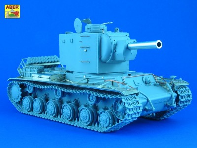 35 212 -Pz.Kpfw. 754r KV-2 - 11