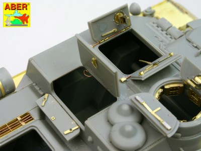 35 078 -Radziecki niszczyciel czołgów SU-100 - (Dragon model) - 20