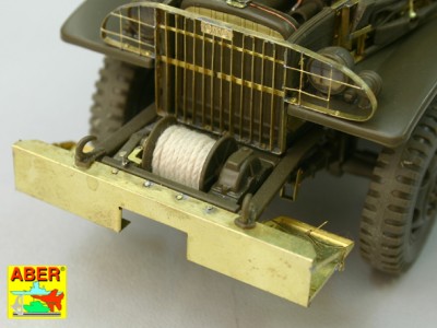 GMC 2½ ton U.S. cargo truck - open cabin - 40