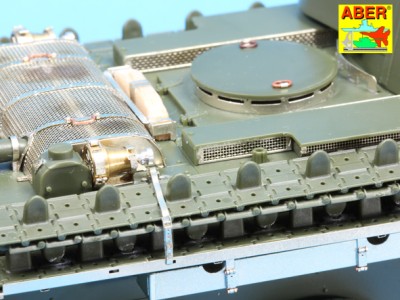 35 258 - Radziecki lekki czołg BT-7 -wersja z 1937--(Tamiya model) - 22