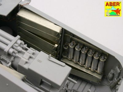 35 180 - Sturer Emil - (Trumpeter model) - 13