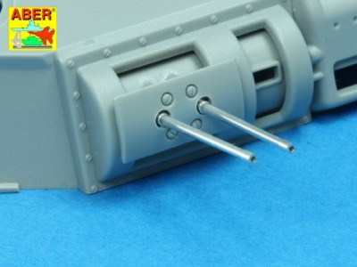 Armament for US M6 Heavy Tank 1 x 76,2mm M7, 1 x 37mm M6; 2 x 12,7mm Browning M2 HB - 7