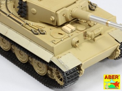 Tiger I, Ausf.E Pz.Kpfw. VI – późna wersja - 33