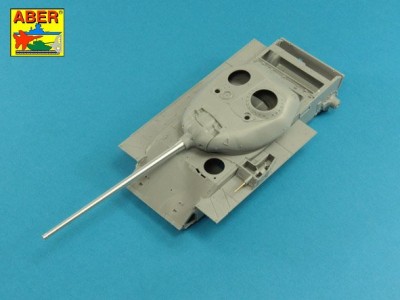 Uzbrojenie do rosyjskiego czołgu T-54-1: 1x100mm D-10T, 3x7,62 mm SGMT km - 6