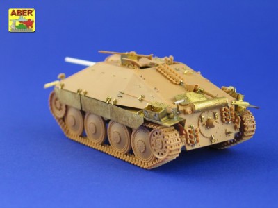 48 006 - German self propelledm gun - Jagpanzer 38(t) ''Hetzer'' 1:48 Tamiya - 4