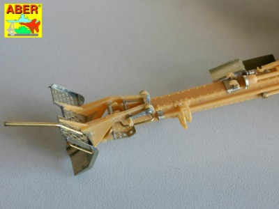 35 154 - German105mm Howitzer LeFH18 - (AFV Club model) - 15