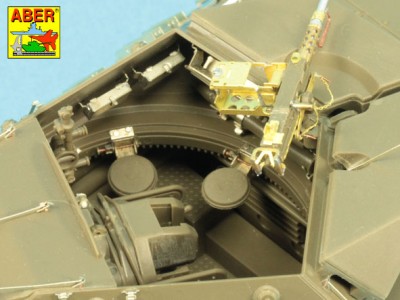 35 151 - Amerykański niszczyciel czołgów M-10 - (Tamiya model) - 22