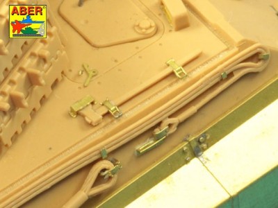 Niemiecki czołg ciężki Pz.Kpfw.VI, Ausf.B TIGER II z wieżą produkcyjną - 8