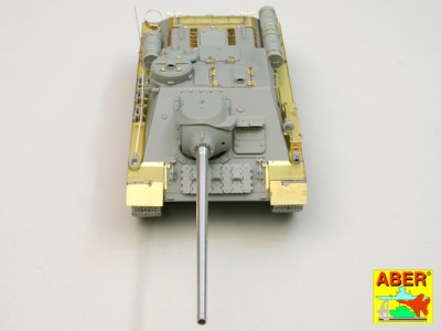35 078 -Radziecki niszczyciel czołgów SU-100 - (Dragon model) - 13