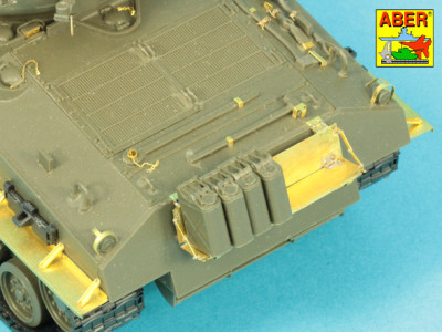 35 032 + A34 - Sherman M4A3E8 - (Asuka/Tasca model) - 13