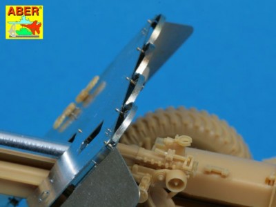 35 243 - British 17pdr Anti-Tank Gun Mk.I - (Bronco Model) - 9