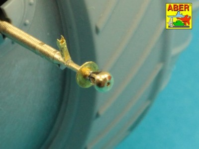 Uzbrojenie do radzieckiego „Sharotank”; 2 x działo 37mm, 2 x 12,7 mm karabin maszynowy DShK M36 - 10