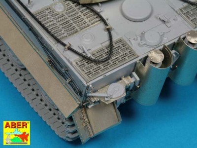 Pz.Kpfw. VI Ausf.E (Sd.Kfz.181) Tiger I – Late version (premium set) - 21