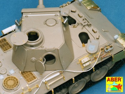 German Medium Tank Pz.Kpfw. V - Panther-Ausf.D - 14
