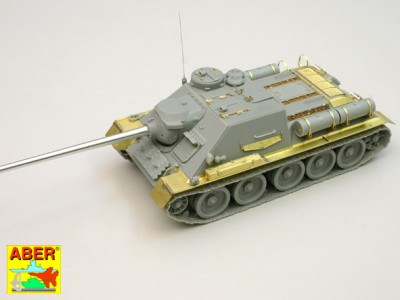 35 078 -Radziecki niszczyciel czołgów SU-100 - (Dragon model) - 10