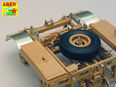 35 102 - German tank transporter Sd.Ah.116 - (Tamiya model) - 59