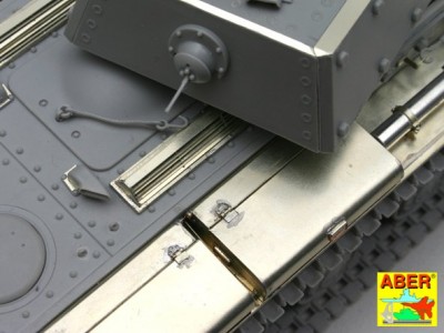 Radziecki czołg ciężki KV-1 używany i zmodyfikowany przez fińską armię - 20