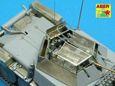 Aufklarungpanzer 38(t) Sd.Kfz.140/1 - 24
