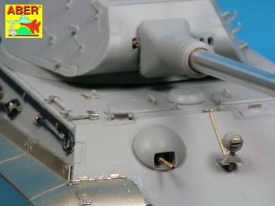 Pz.Kpfw. VI, Ausf.B (Sd.Kfz. 182) King Tiger (Porsche Turret ) - 30