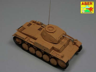 24 T01 -Panzerkampfwagen IIF  - (Asuka/Tasca model) - 7