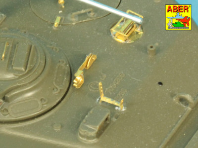 35 032 + A34 - Sherman M4A3E8 - (Asuka/Tasca model) - 8