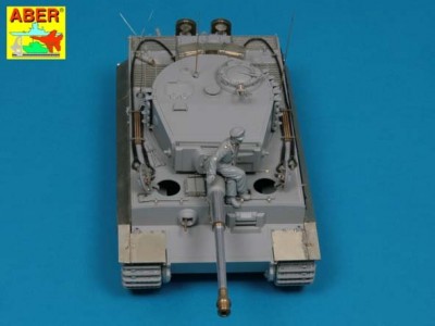 Pz.Kpfw. VI Ausf.E (Sd.Kfz.181) Tiger I – Late version (premium set) - 12