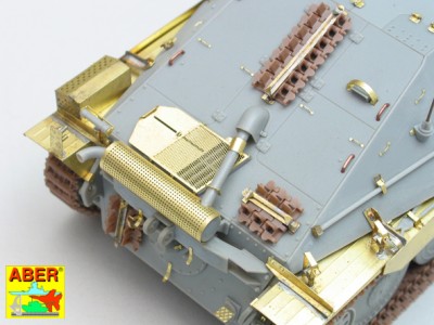 35 112 -Sd.Kfz. 138/2 "Hetzer" early - (Dragon model) - 14