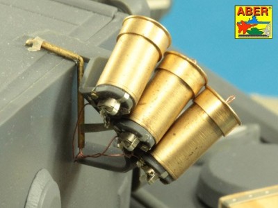 Smoke Discharges for German Tanks like, Tiger I, Panther D, Puma, Luchs, Stug IIIG - 10